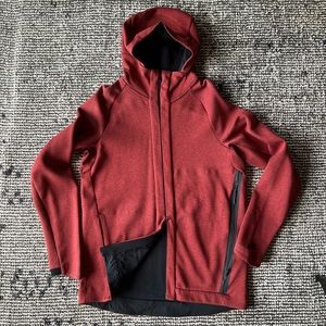 Nike Tech Fleece Zip Hoodie in Burgundy